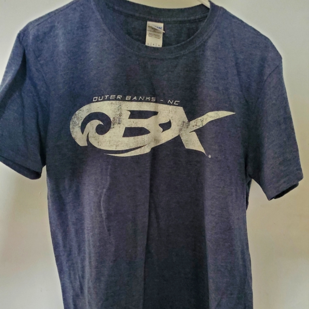 Outer Banks T-shirts size Large